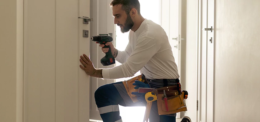 Mailbox Lock Installation Expert in West Hollywood, California
